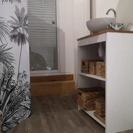 Holiday home Le Nid - Route Des Impressionnistes & Giverny Saint-Martin-la-Garenne